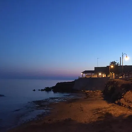 Casa Roberta بيت للعطل