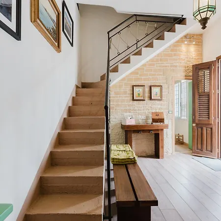 Casa Roberta بيت للعطل Granitola