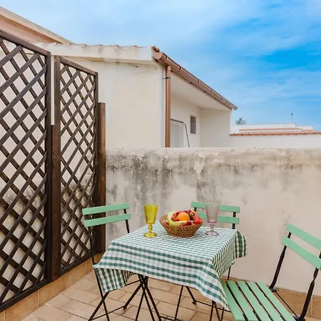 Casa Roberta بيت للعطل *